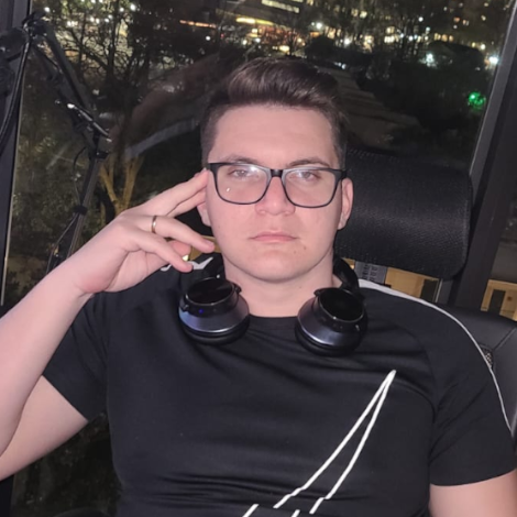 Lazaro Estrada | CTO & Co-Founder at RefynED